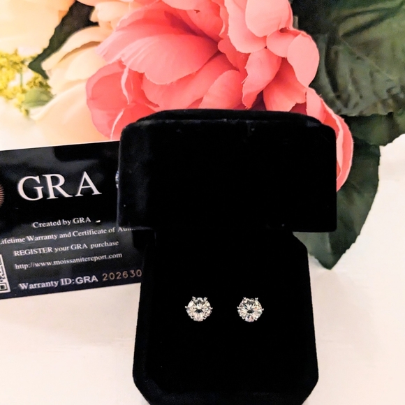 1CT x 2 Elegant Moissanite Earrings, 6 Prong, 925 Silver - Picture 14 of 14